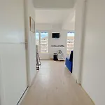 Appt Lumineux Avec Terrasse Coeur De 35 M² *