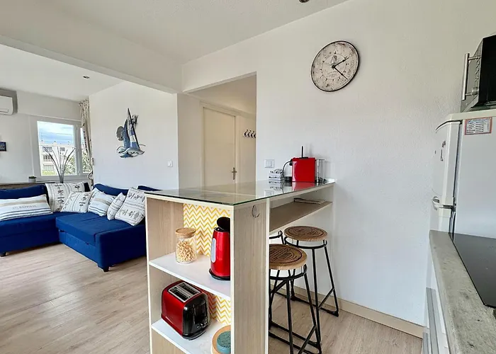 Appt Lumineux Avec Terrasse Coeur De 35 M²